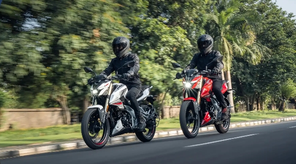 Bajaj Pulsar N160