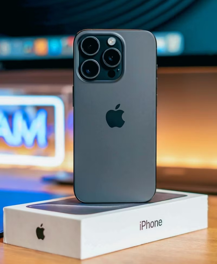 iPhone 15 Plus