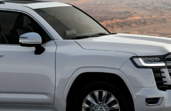 Toyota Land Cruiser 300