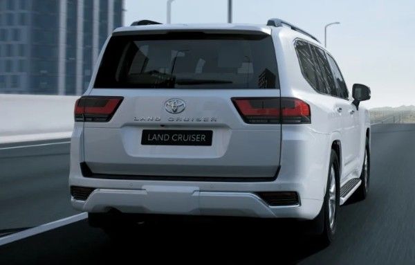 Toyota Land Cruiser 300