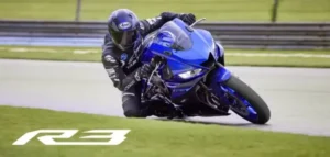 Yamaha R3